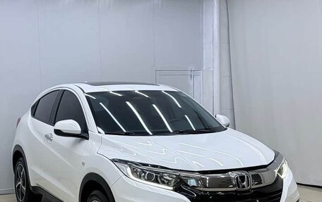Honda Vezel, 2022 год, 1 524 069 рублей, 3 фотография