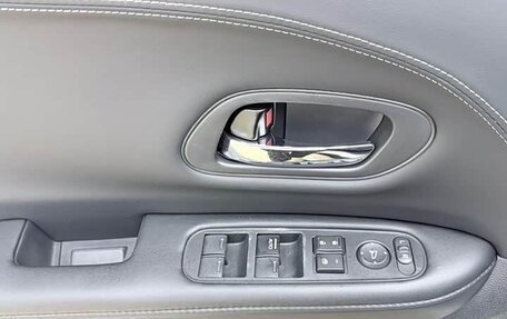 Honda Vezel, 2022 год, 1 524 069 рублей, 8 фотография