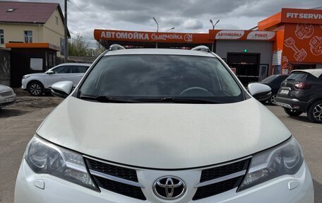 Toyota RAV4, 2013 год, 1 730 000 рублей, 5 фотография