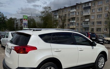 Toyota RAV4, 2013 год, 1 730 000 рублей, 13 фотография