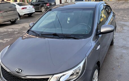KIA Rio III рестайлинг, 2016 год, 1 100 000 рублей, 1 фотография