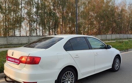 Volkswagen Jetta VII, 2012 год, 790 000 рублей, 3 фотография