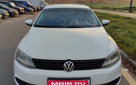 Volkswagen Jetta VII, 2012 год, 790 000 рублей, 2 фотография