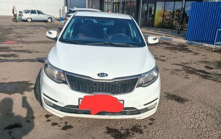 KIA Rio III рестайлинг, 2016 год, 700 000 рублей, 3 фотография