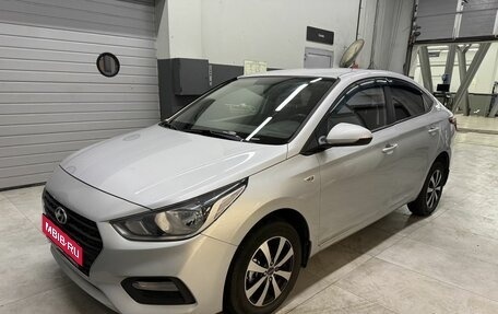 Hyundai Solaris II рестайлинг, 2018 год, 1 180 000 рублей, 1 фотография