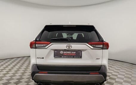 Toyota RAV4, 2021 год, 3 149 000 рублей, 6 фотография