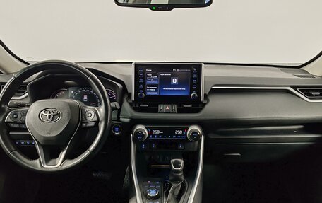 Toyota RAV4, 2021 год, 3 149 000 рублей, 14 фотография