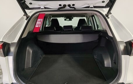 Toyota RAV4, 2021 год, 3 149 000 рублей, 10 фотография