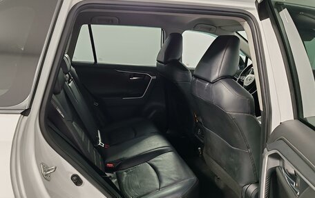 Toyota RAV4, 2021 год, 3 149 000 рублей, 19 фотография