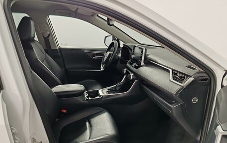 Toyota RAV4, 2021 год, 3 149 000 рублей, 20 фотография