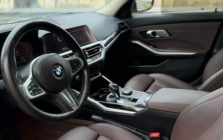 BMW 3 серия, 2021 год, 2 600 000 рублей, 7 фотография