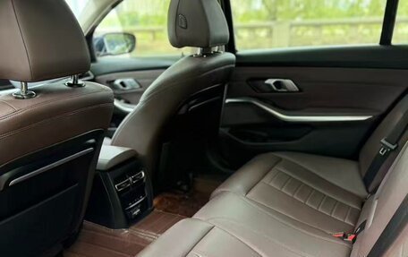 BMW 3 серия, 2021 год, 2 600 000 рублей, 9 фотография