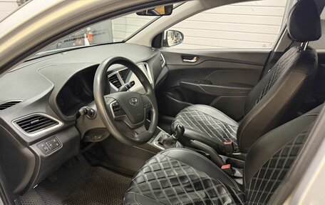 Hyundai Solaris II рестайлинг, 2018 год, 1 180 000 рублей, 7 фотография