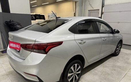 Hyundai Solaris II рестайлинг, 2018 год, 1 180 000 рублей, 4 фотография