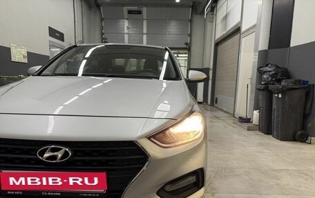 Hyundai Solaris II рестайлинг, 2018 год, 1 180 000 рублей, 15 фотография