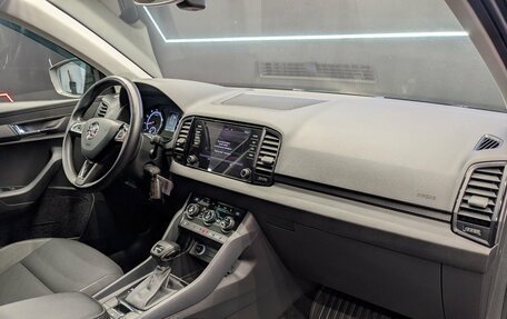 Skoda Karoq I, 2020 год, 2 250 000 рублей, 17 фотография