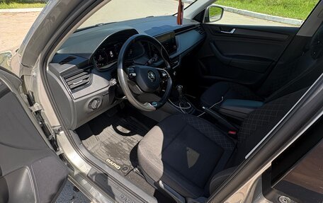 Skoda Rapid II, 2021 год, 1 550 000 рублей, 8 фотография