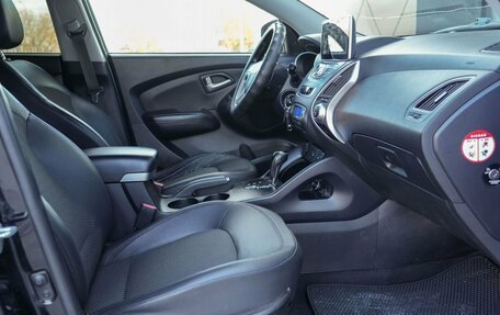 Hyundai ix35 I рестайлинг, 2012 год, 1 400 000 рублей, 20 фотография