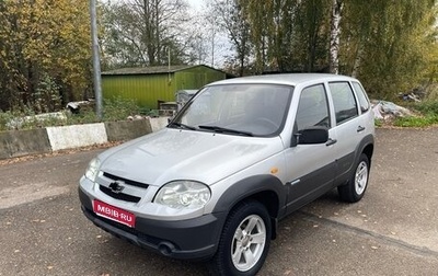 Chevrolet Niva I рестайлинг, 2010 год, 525 000 рублей, 1 фотография