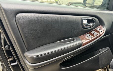Nissan Maxima IV, 2000 год, 260 000 рублей, 10 фотография