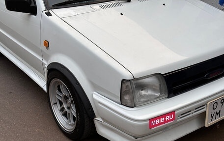 Nissan Micra I, 1988 год, 333 000 рублей, 2 фотография