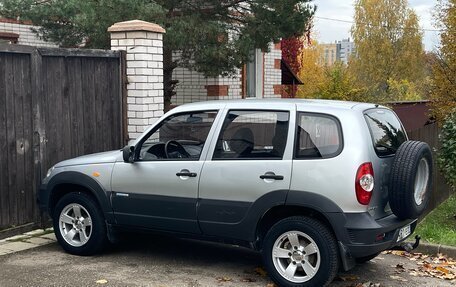 Chevrolet Niva I рестайлинг, 2010 год, 525 000 рублей, 13 фотография