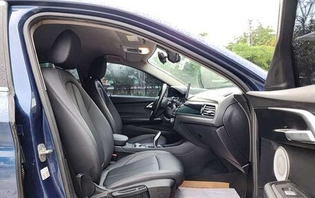 BMW 1 серия, 2022 год, 1 620 000 рублей, 11 фотография