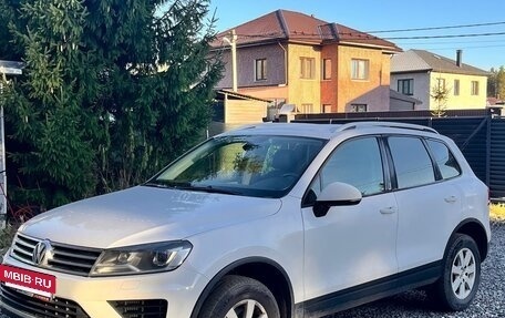 Volkswagen Touareg III, 2017 год, 3 900 000 рублей, 2 фотография
