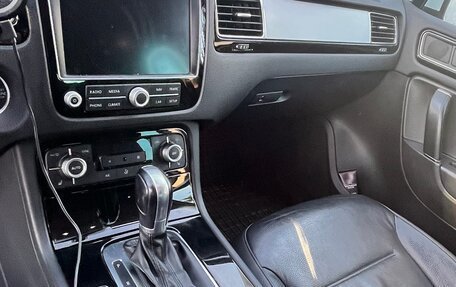 Volkswagen Touareg III, 2017 год, 3 900 000 рублей, 5 фотография