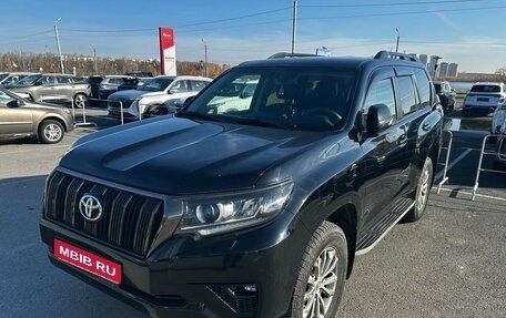 Toyota Land Cruiser Prado 150 рестайлинг, 2021 год, 6 400 000 рублей, 1 фотография