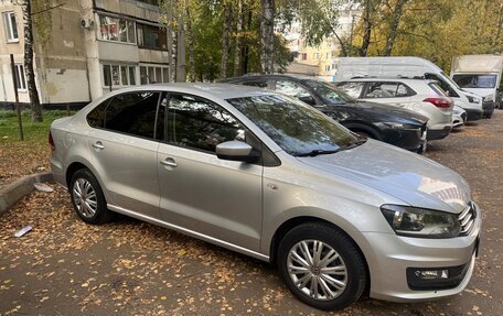 Volkswagen Polo VI (EU Market), 2017 год, 1 000 000 рублей, 1 фотография