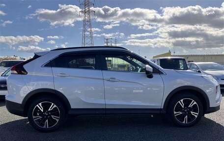 Mitsubishi Eclipse Cross, 2023 год, 1 827 000 рублей, 5 фотография