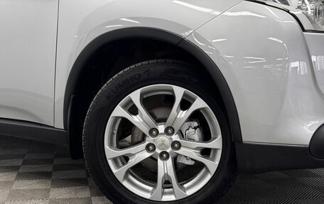 Mitsubishi Outlander III рестайлинг 3, 2014 год, 1 470 000 рублей, 8 фотография