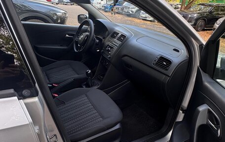 Volkswagen Polo VI (EU Market), 2017 год, 1 000 000 рублей, 6 фотография