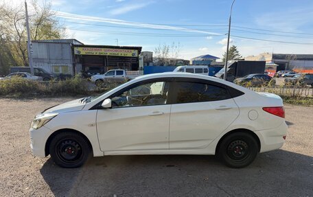 Hyundai Solaris II рестайлинг, 2015 год, 590 000 рублей, 2 фотография