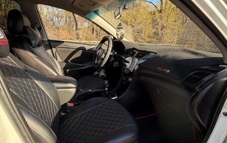 Hyundai Solaris II рестайлинг, 2015 год, 590 000 рублей, 9 фотография
