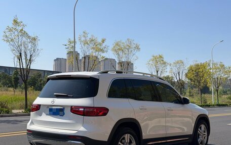 Mercedes-Benz GLB, 2023 год, 2 500 000 рублей, 5 фотография