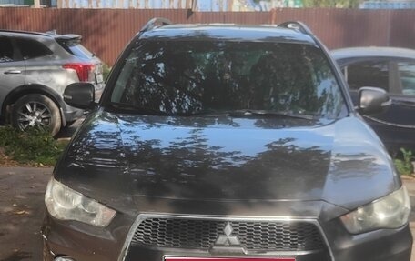Mitsubishi Outlander III рестайлинг 3, 2012 год, 1 130 000 рублей, 1 фотография