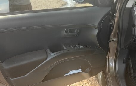 Mitsubishi Outlander III рестайлинг 3, 2012 год, 1 130 000 рублей, 18 фотография