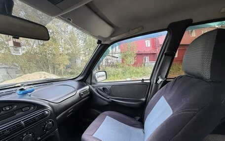 Chevrolet Niva I рестайлинг, 2016 год, 450 000 рублей, 6 фотография