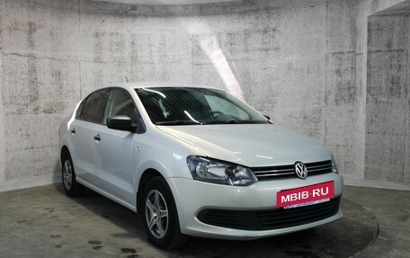 Volkswagen Polo VI (EU Market), 2014 год, 739 000 рублей, 3 фотография