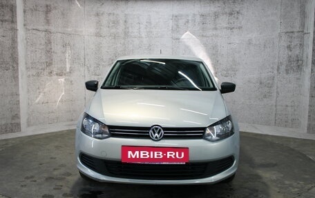Volkswagen Polo VI (EU Market), 2014 год, 739 000 рублей, 2 фотография