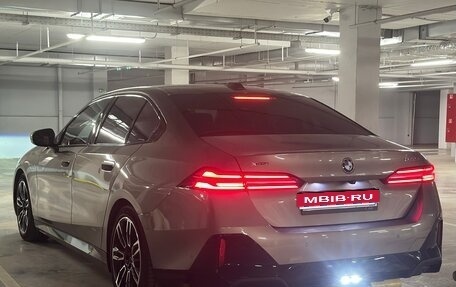 BMW 5 серия, 2024 год, 7 100 000 рублей, 1 фотография