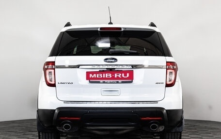 Ford Explorer V рестайлинг, 2014 год, 1 899 000 рублей, 6 фотография