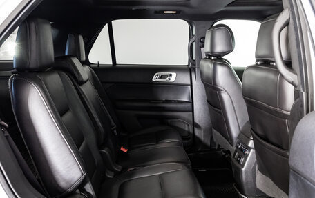 Ford Explorer V рестайлинг, 2014 год, 1 899 000 рублей, 21 фотография