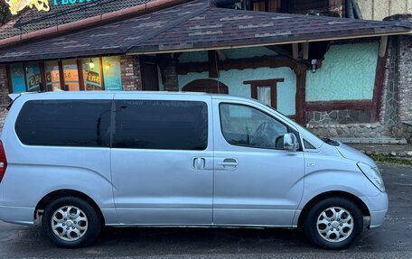 Hyundai Grand Starex Grand Starex I рестайлинг 2, 2010 год, 1 090 000 рублей, 7 фотография