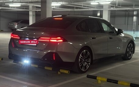 BMW 5 серия, 2024 год, 7 100 000 рублей, 2 фотография
