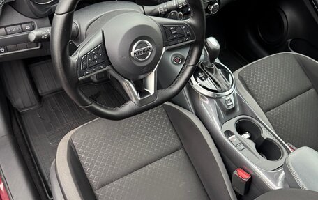 Nissan Juke II, 2021 год, 2 100 000 рублей, 12 фотография