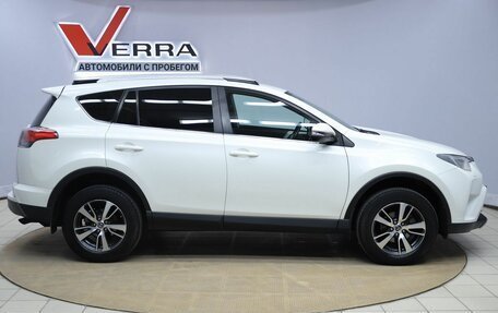 Toyota RAV4, 2017 год, 2 370 000 рублей, 4 фотография