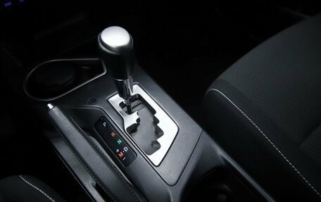 Toyota RAV4, 2017 год, 2 370 000 рублей, 13 фотография